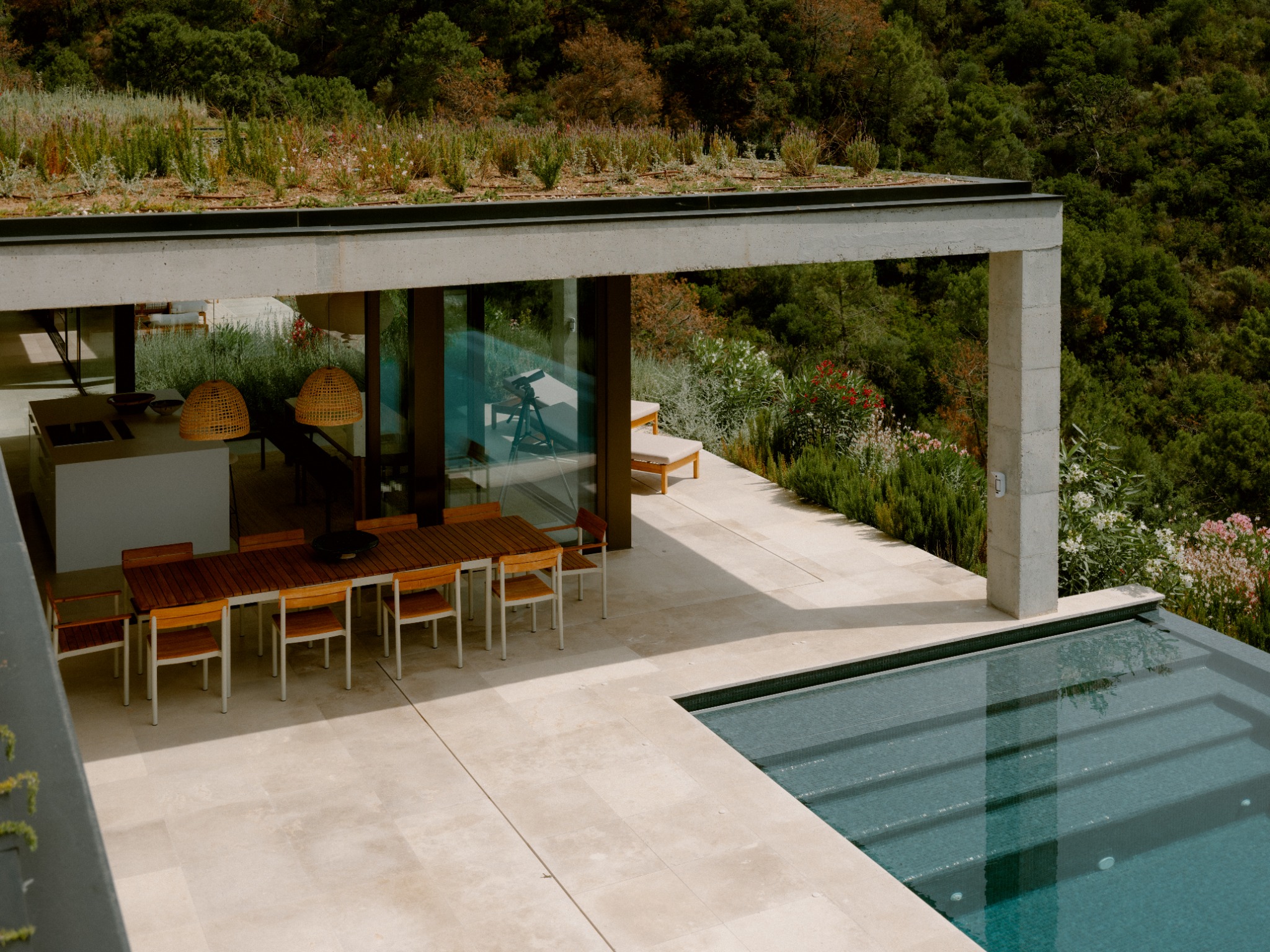 Villa Escondida and its private pool in the forest